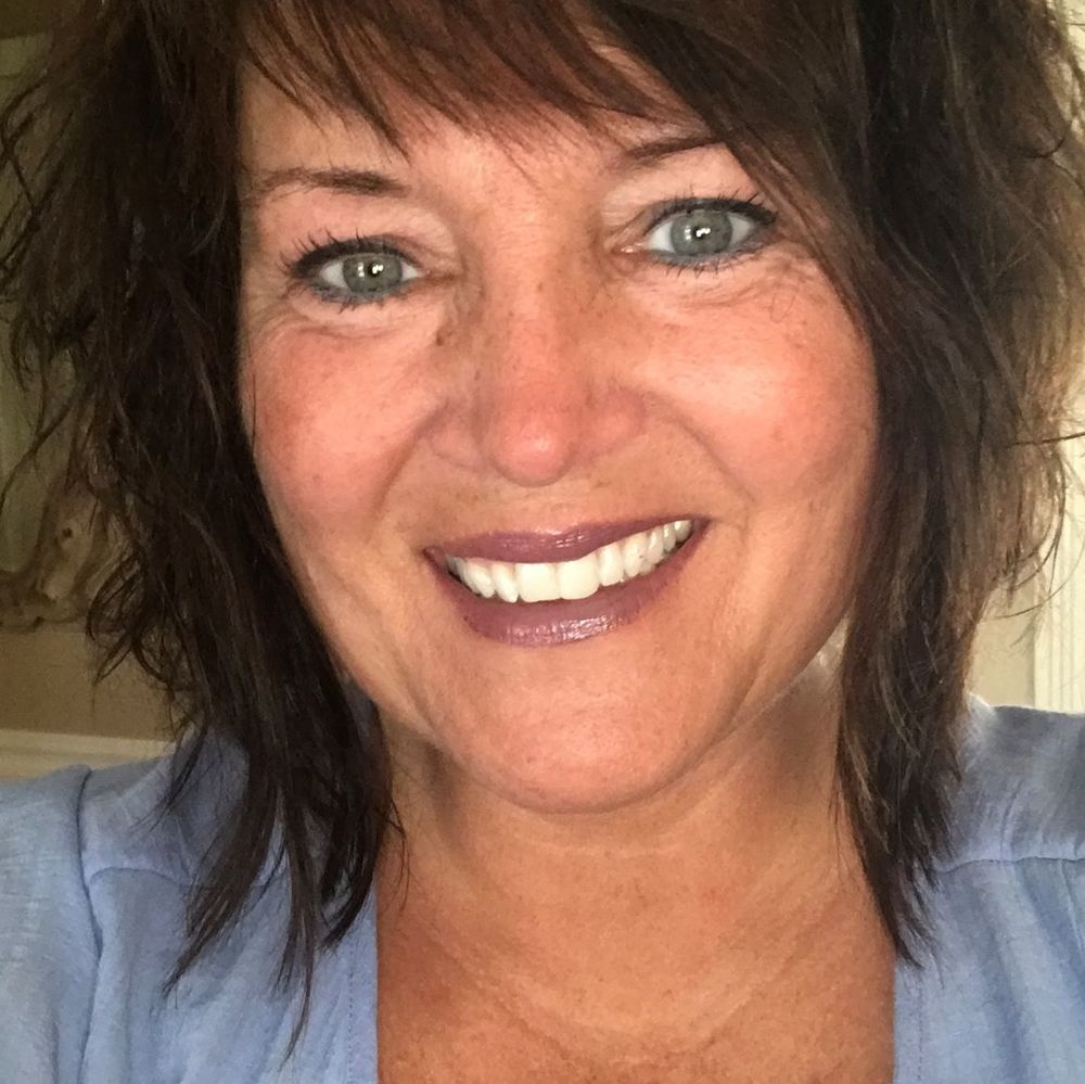 Meet your Posher, Nita